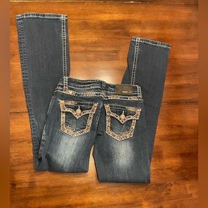 Super cute Grace in L.A jeans